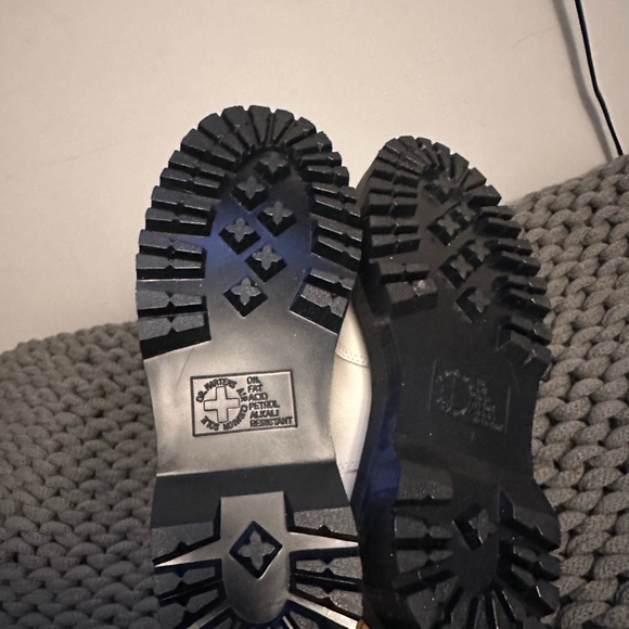 Dr. Martens White Chelsea Platform Boots - Picture 5 of 6